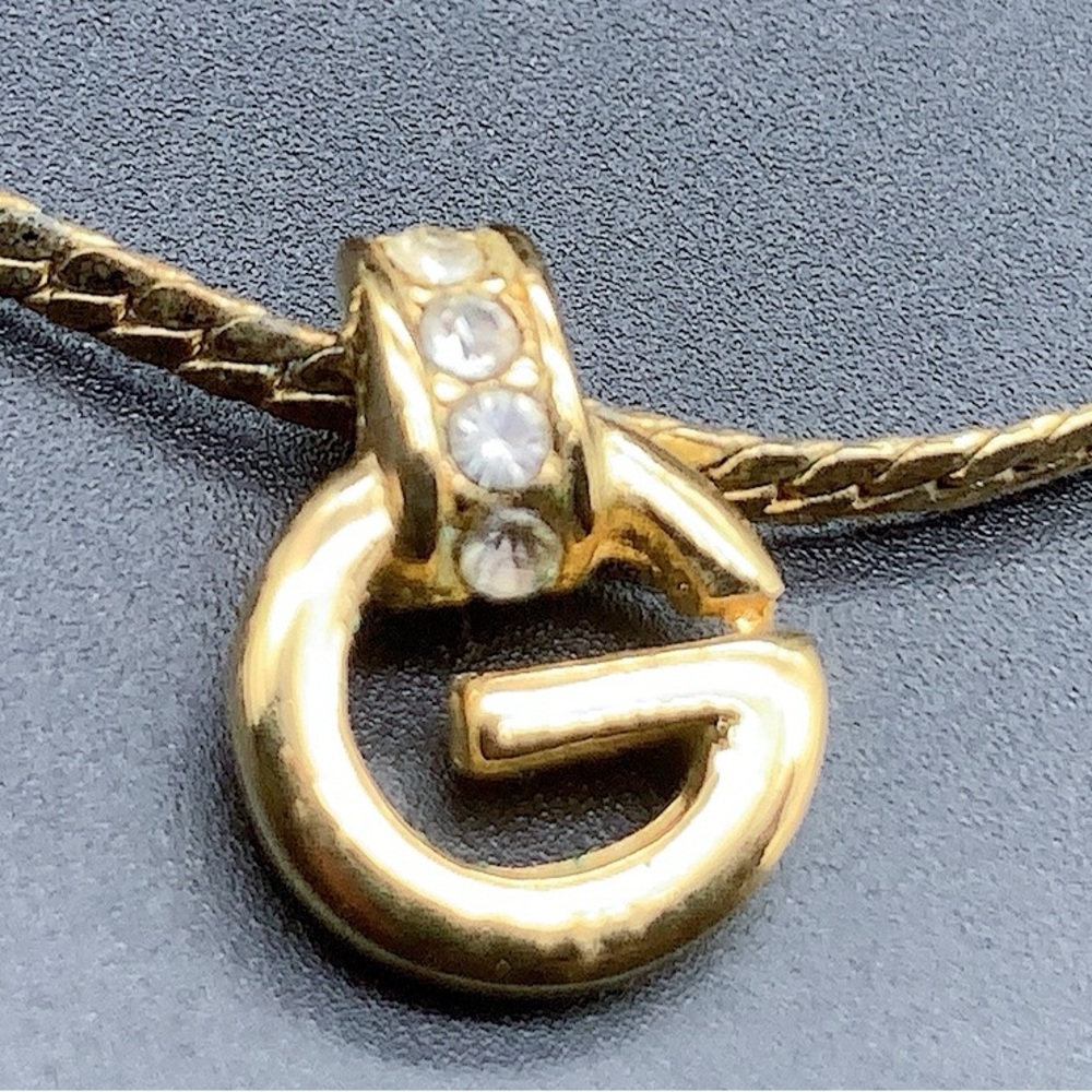Givenchy Gold Plated G Pendant Necklace Rhinestone Logo - Picture 6 of 9